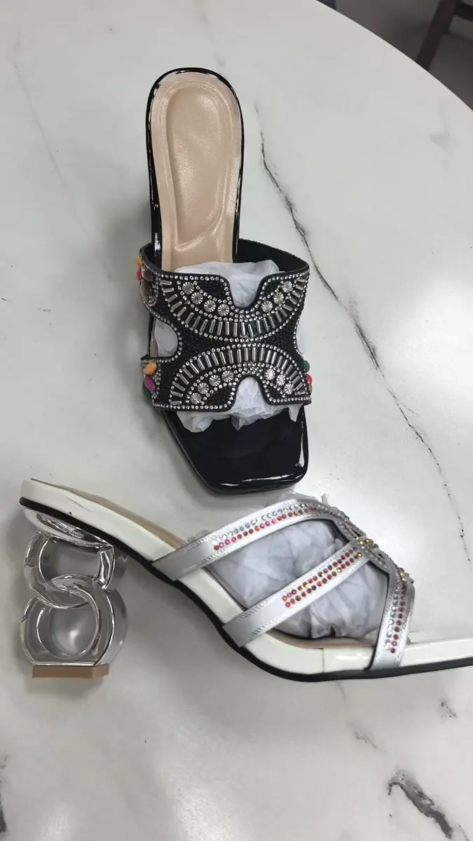 Crystal flat sandal for women wholesale buyers